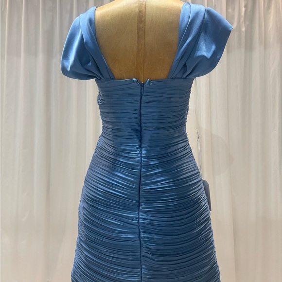 Baby Blue Ruched Bandage Dress - Picture 2 of 3